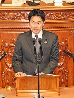青柳仁士 の写真